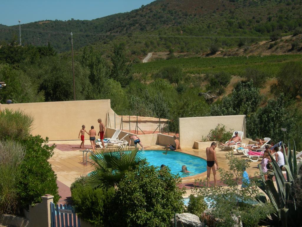 Hotel Les Chalets Du Relais D'Aguilar Tuchan Exterior foto