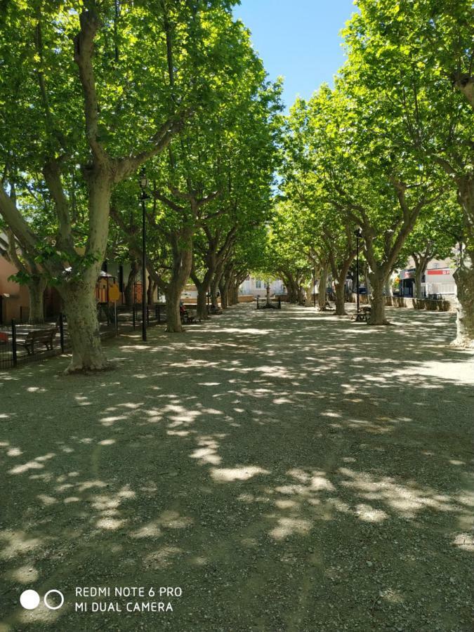 Hotel Les Chalets Du Relais D'Aguilar Tuchan Exterior foto